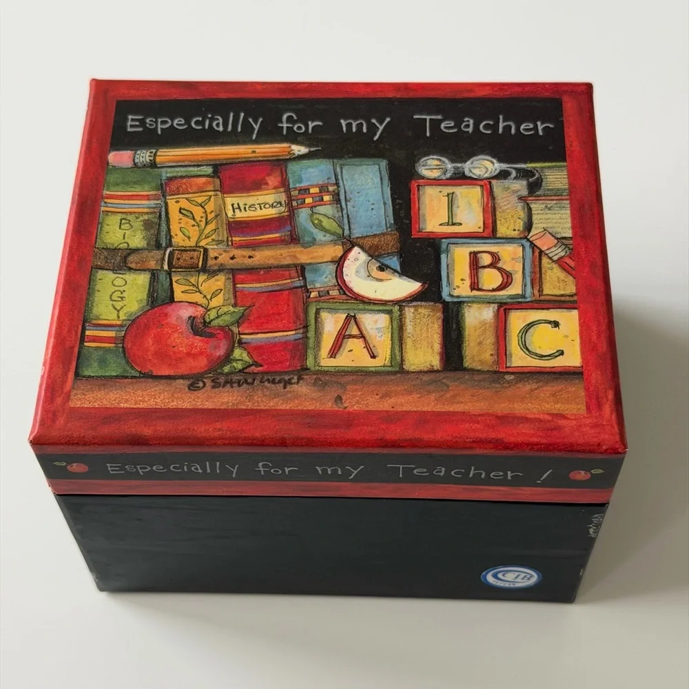 Lang And Wise Bookshelf 📚 Apple 🍎 “Especially For My Teacher“- Coffee Mug